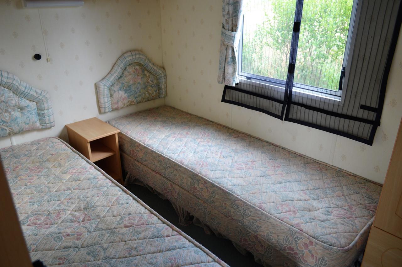 Hotel Mobilheimy U Prehrady Horní Dunajovice Zewnętrze zdjęcie